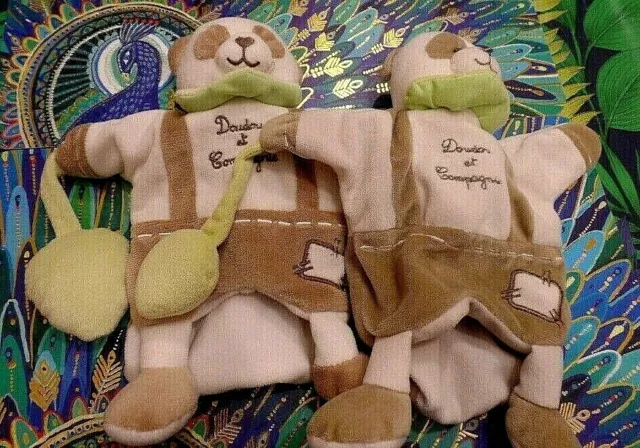 S12 / DOUDOU ET COMPAGNIE panda marionnette feuille verte x 2
