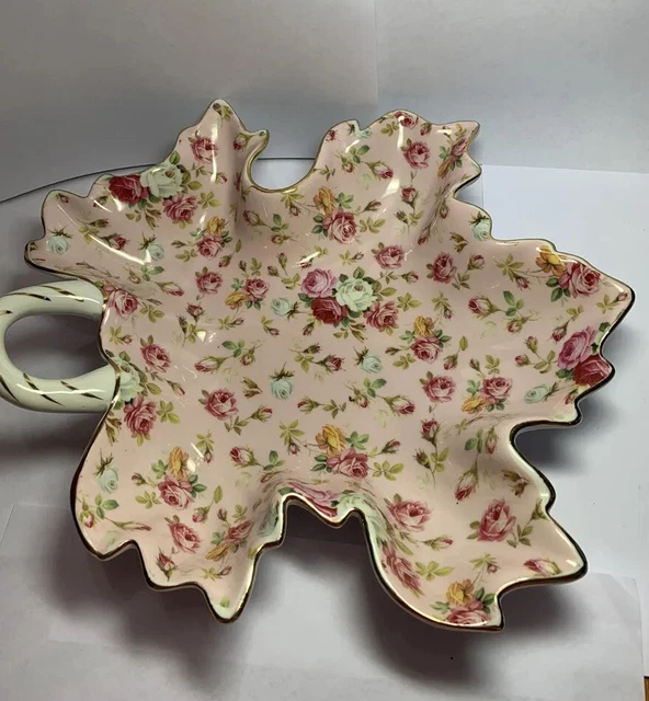 Royal Danube Leaf Shaped Candy/Nut Dish Gold Trimmed Bowl