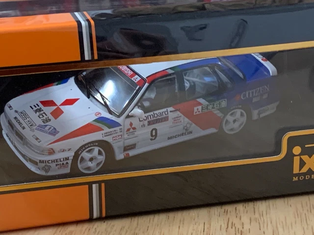 Modèle Réduit IXO 1/43 - Camion Assistance Rallye Mercedes 609D Mitsubishi 1991 - Neuf Boîte Fermée