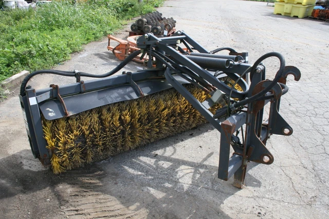 Cat BA25 Hydraulic 100" Angle Broom Attachment for Front Loader 42 gpm 3770 psi