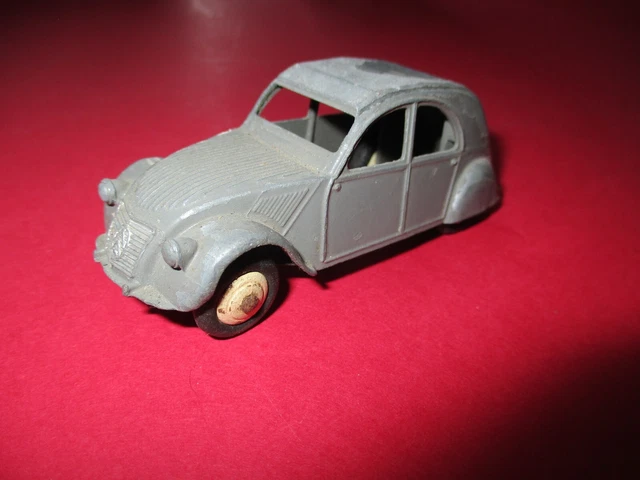 Dinky Toys  Made In France 1/43  2 Cv Citroen