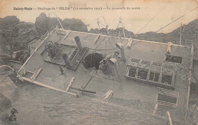 Saint-Malo - sinking of the HILDA - the footbridge of the ship