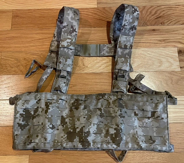 FIRST SPEAR LOW Profile Chest Rig AOR1/Desert Used 150.00 PicClick