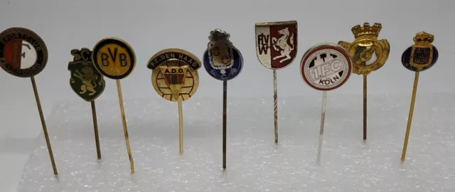 insigne club de Football lot de 9 pins anciens épinglettes Foot