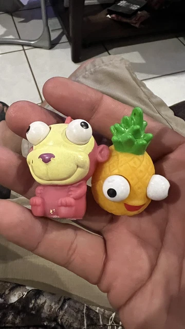 3d Animal Eye Popper  Cute Capsule  Toy
