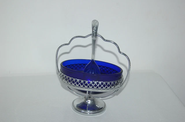 Sucrier avec couvercle en verre bleu cobalt plaqué argent vintage - France