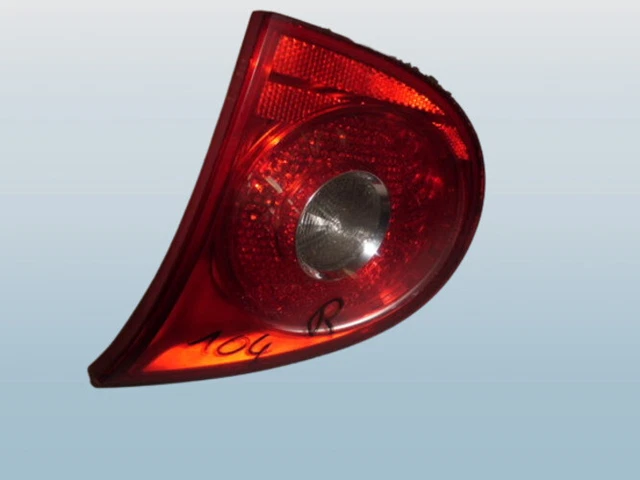 Original Rückleuchte Hinten Rechts VW Golf 5 1K6945094E (104)