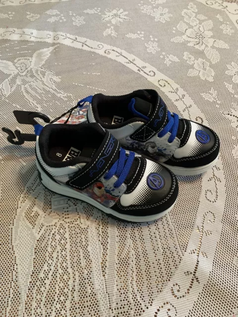 MARVEL AVENGERS IRON MAN Light-Up Sneakers Athletic Shoes Size 8 NEW WITH TAGS😀
