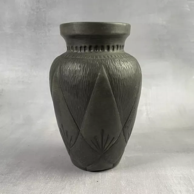 Ancien vase en étain type art déco signé G.CASIMIR Haut.~13cm