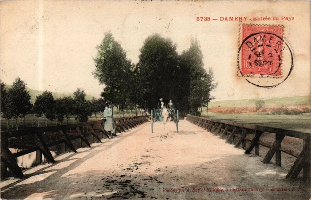 CPA DAMERY - Entrée du Pays (245425)