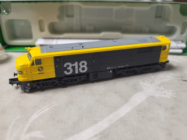Locomotive Diesel Arnold Rapido 0201 - DB 211 232-4 - Échelle N - OVP 2010
