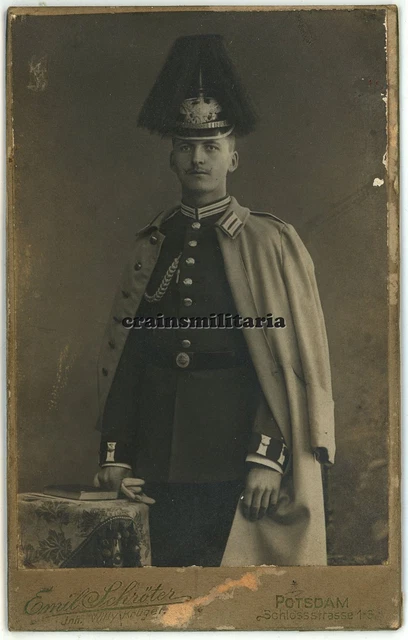 Orig. Foto CDV Portrait Offizier m. Pickelhaube Paradebusch in Potsdam Hannover