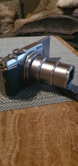 Nikon Coolpix S9900 Nikkor 30x 4.5-135mm 1:3.7-6.4 Camera
