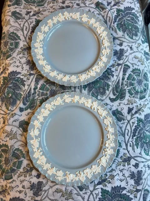 Wedgwood Embossed Queensware Shell Edge Cream On Lavender Blue Plate 8" Set Of 2