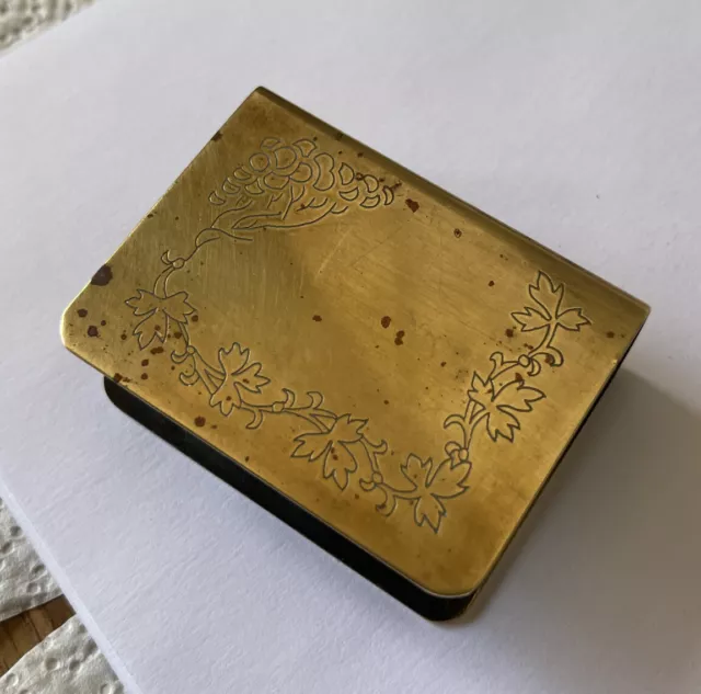 Vintage Engraved Leaf Leaves Brass Matchbox Holder Cover Match Box Vesta