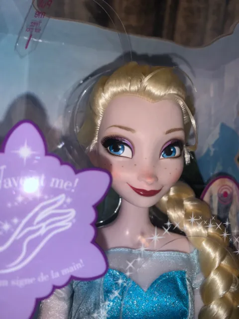 Disney Store Exclusive Frozen Princess Elsa singing 17inch Doll NEW