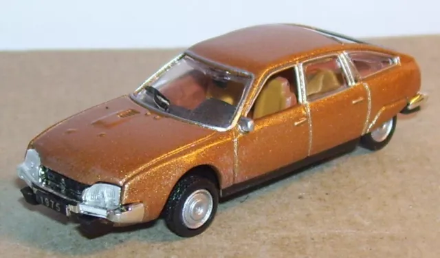 UNIVERSAL HOBBIES UH idem NOREV METAL HO 1/87 CITROEN CX 2000 MARRON 1975