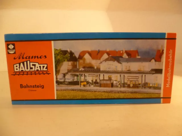 Mamos/Vero 3/30  - Bausatz Bahnsteig Oldtimer - prima - H0 - OVP -