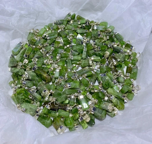 Stunning 245Pcs Peridot Lot With 925 Silver (Best For Wirewrappers) @ Supat,Pak
