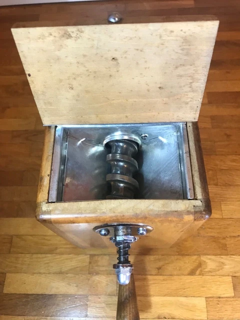 alte antike LEINBROCK´S IDEAL Kaffeemühle No. 1200 Sammlerstück geschmiedet  3