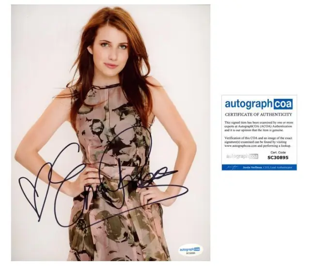 Emma Roberts "Aquamarine" AUTOGRAPH Signed Autographed 8x10 Photo ACOA