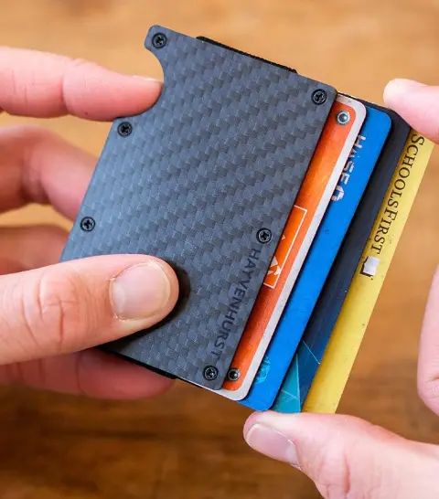 slim carbon fiber wallet