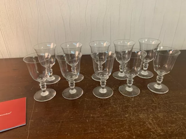 13 verres à liqueur modèle Vence en cristal de Baccarat (prix à la pièce)