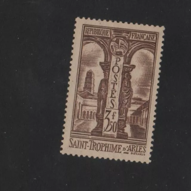 No 302xx ..3f50 ST. TROPHIME  ..1935...COTE  90 €. PRIX: 8,95 €