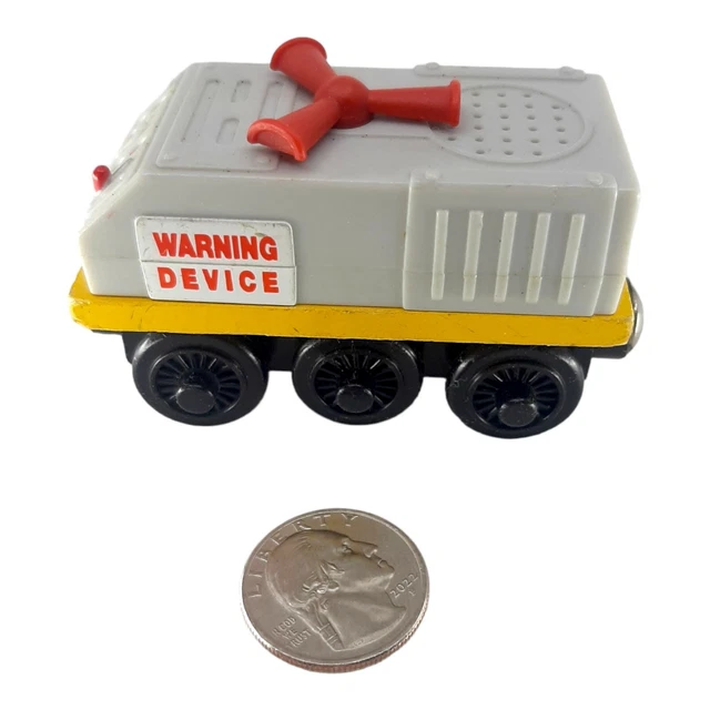 THOMAS THE TRAIN Tank Engine Wooden Railway Friends Fog Horn Car $9.90
