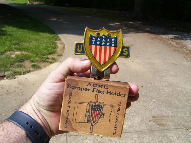 1940s Antique US FLAG HOLDER License plate Topper Vintage Chevy Ford Hot Rod 49 1940s Antique US FLAG HOLDER License plate Topper Vintage Chevy Ford Hot Rod 49