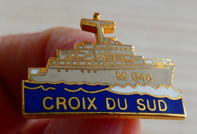 Pin's Bateau Voilier Doré – Broche Dorée 2,9 Cm – Vintage Bateau EGF