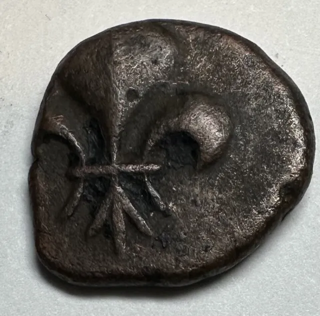 French India (1715-1835 AD) Copper Dou Dou Puducherry Mint (Fleur-de-lis Coin)