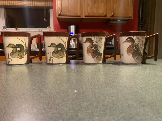 Vintage 4 Coffee Cups Mugs Enamel Pheasants Geese Ducks Wetlands Hunting  Western