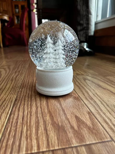 5" White Reindeer and Christmas Tree Snow Globe on Glitter Base. NO MUSIC