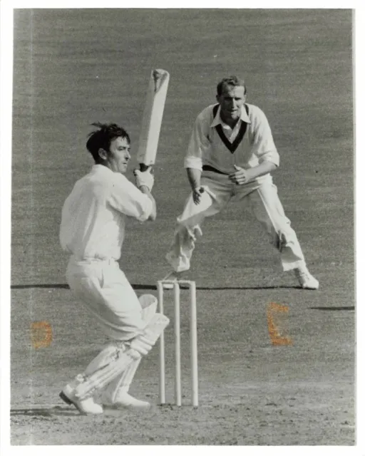 Vintage Press Photo DENIS COMPTON English cricketer Middlesex Cricket Test kg