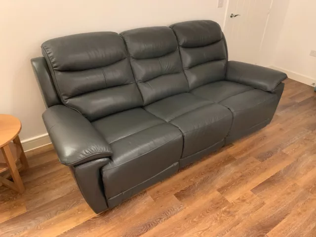 Landos on sale sofa dfs