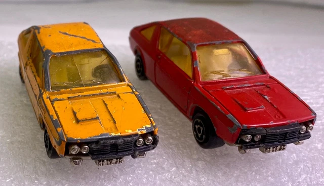 Lot De 2 Voitures Miniatures Oldsmobile Majorette - Occasion, Couleur Blanc