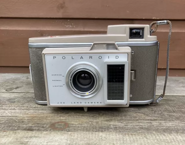 Vintage Polaroid J33 Land Camera