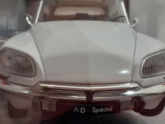 Miniature Solido neuve Die cast 1/18 Citroen Ds Special blanche 1972 s1800705 2