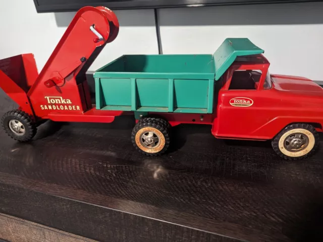 Collectible Vintage Tonka Toys Pressed Metal Tip Dump Truck Sandloader Red Rare