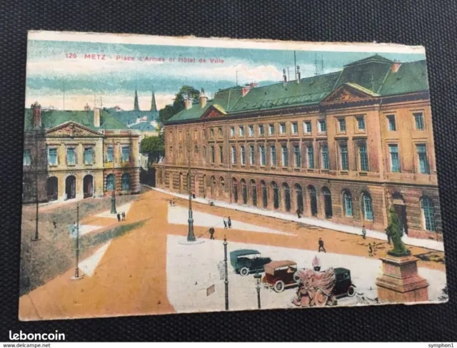 Carte Postale Ancienne 57 Metz - Place d'Armes et Hôtel de Ville