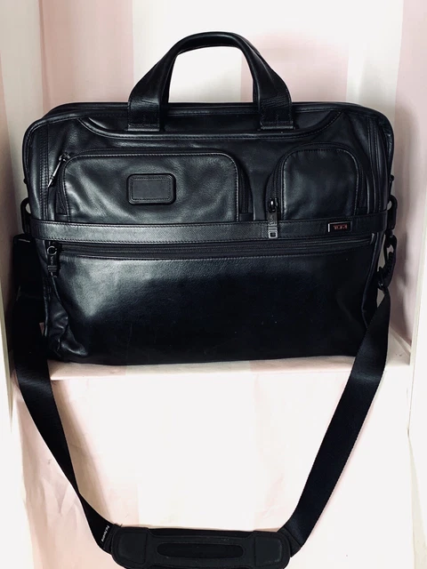 TUMI Black Leather ALPHA II Briefcase - EXCELLENT CONDITION 55 🌸