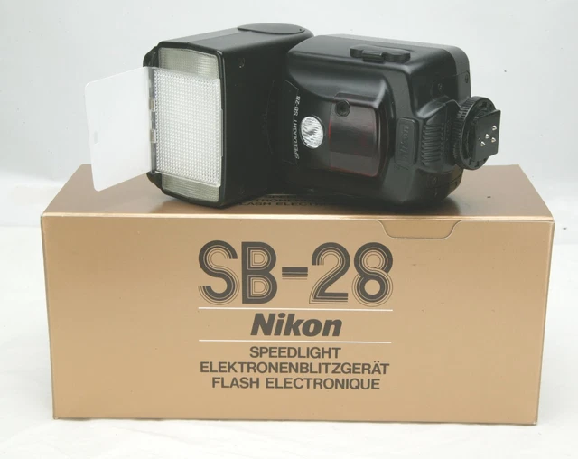 Nikon SB-28 Speedlight Shoe Mount External Flash F/SLR FILM Cameras. Clean. Box.