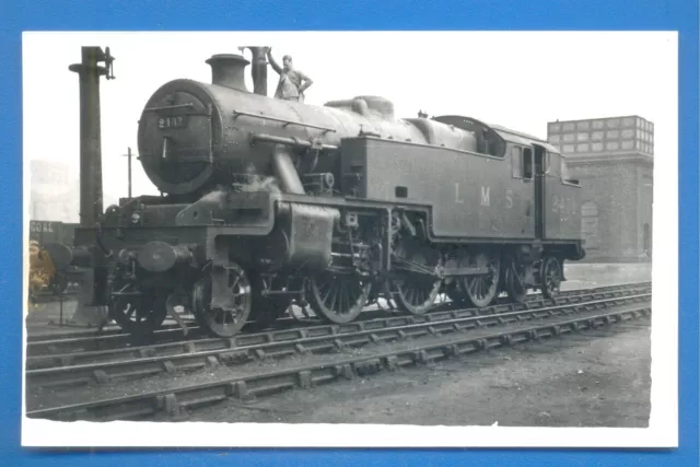 LMS 2432 AT CARNFORTH  9 x 14cm BLACK AND WHITE PHOTOGRAPH