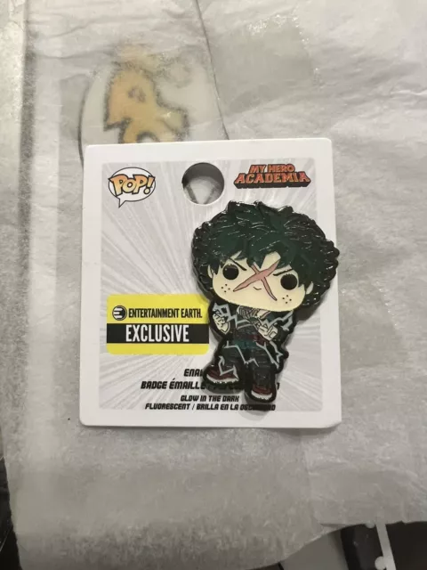 My Hero Academia Deku Full Cowl (GITD) Pop! Pin EE Exclusive Glow-in-the-dark