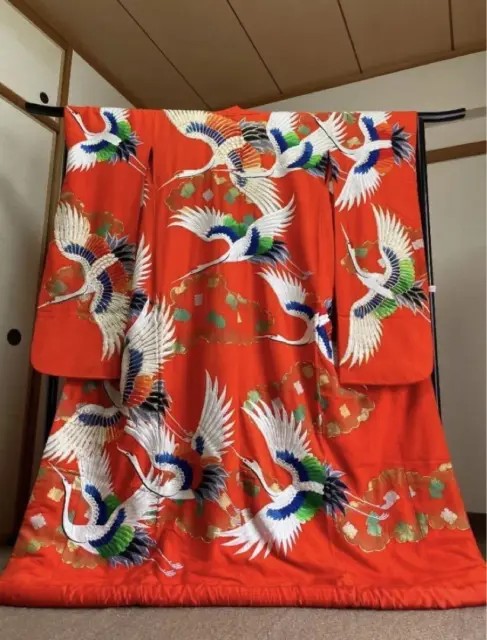 Uchikake Japanese Kimono Bride costume hiking Color Classic Embroidered