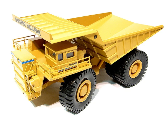 Wabco Haulpak Dump Truck - RED - 1/50
