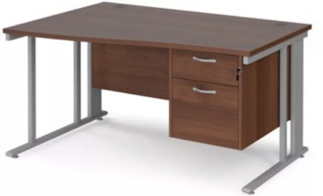 Maestro 25 left hand wave desk 1400mm wide with 2 drawer pedestal - silver cable