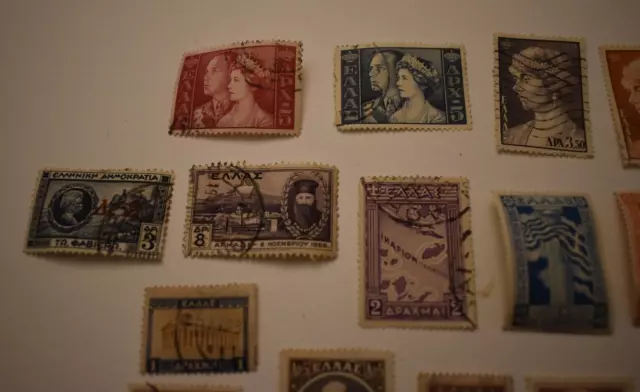 GRECE -Lot de timbres 3
