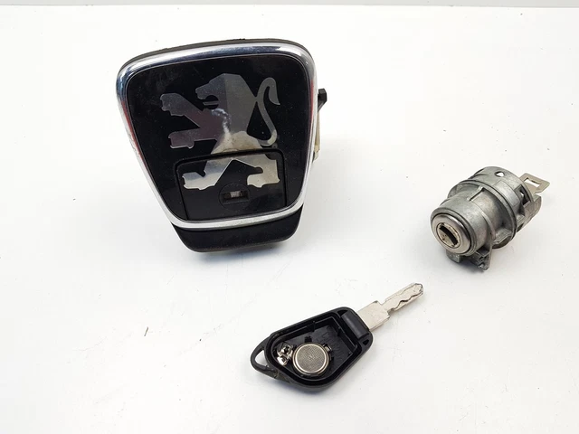 Commutateur D’allumage Peugeot 406 Hatchback 447101 8726C2 2